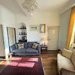 Tres Bel Appartement Dijonnais Place Wilson Gutembert